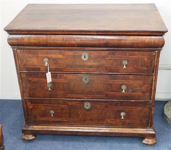 An 18th century walnut chest W.94cm